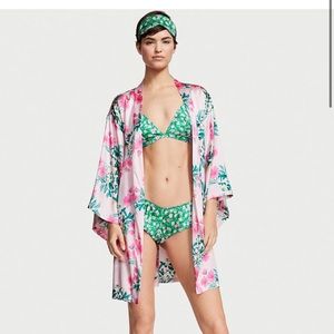 Victoria’s secret lingerie in 100% silk